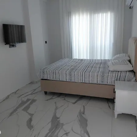 Latmos Bafa 2 With Large Garden And Pool * Миляс
