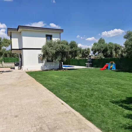 Latmos Bafa 2 With Large Garden And Pool *